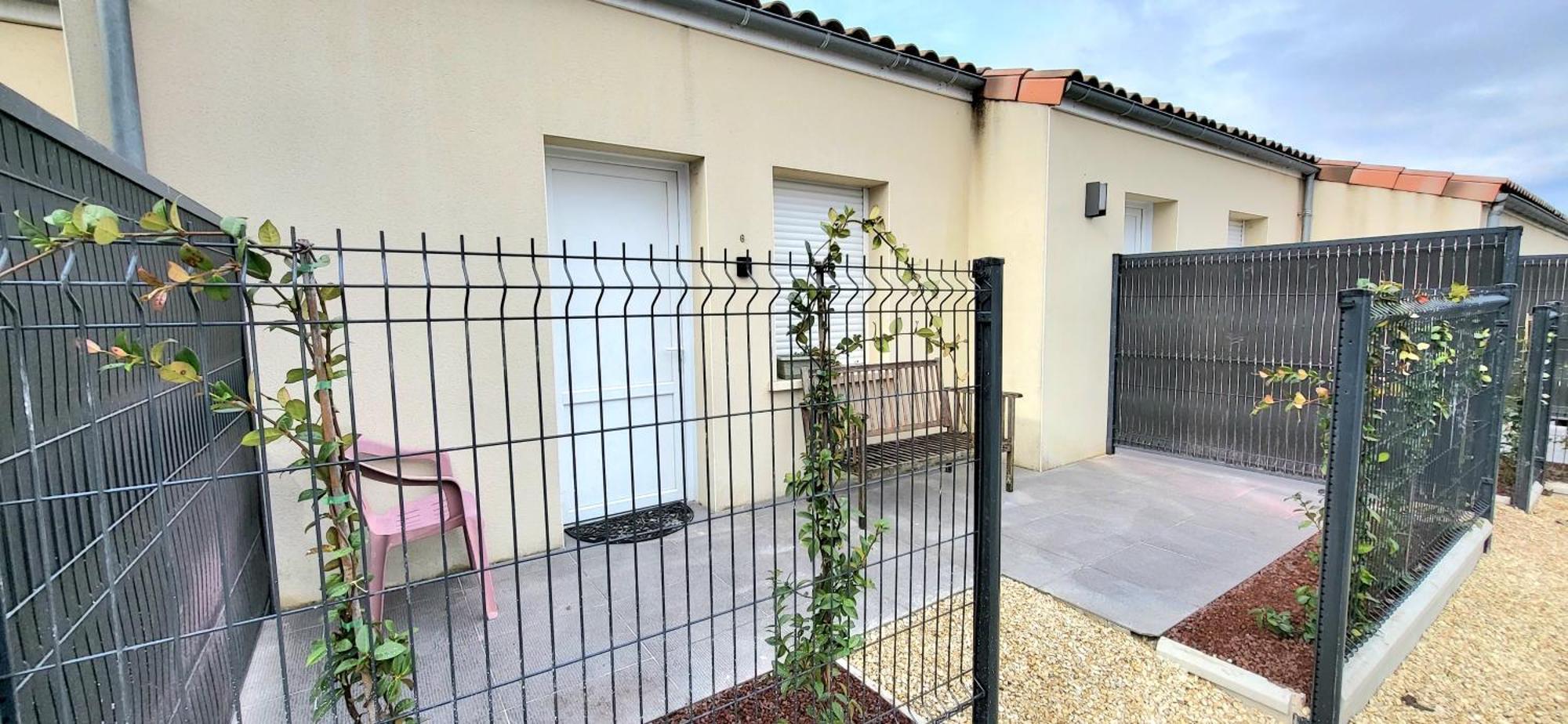 Residences Les Sansonnets "Appartements & Studios" โจนแซค ภายนอก รูปภาพ