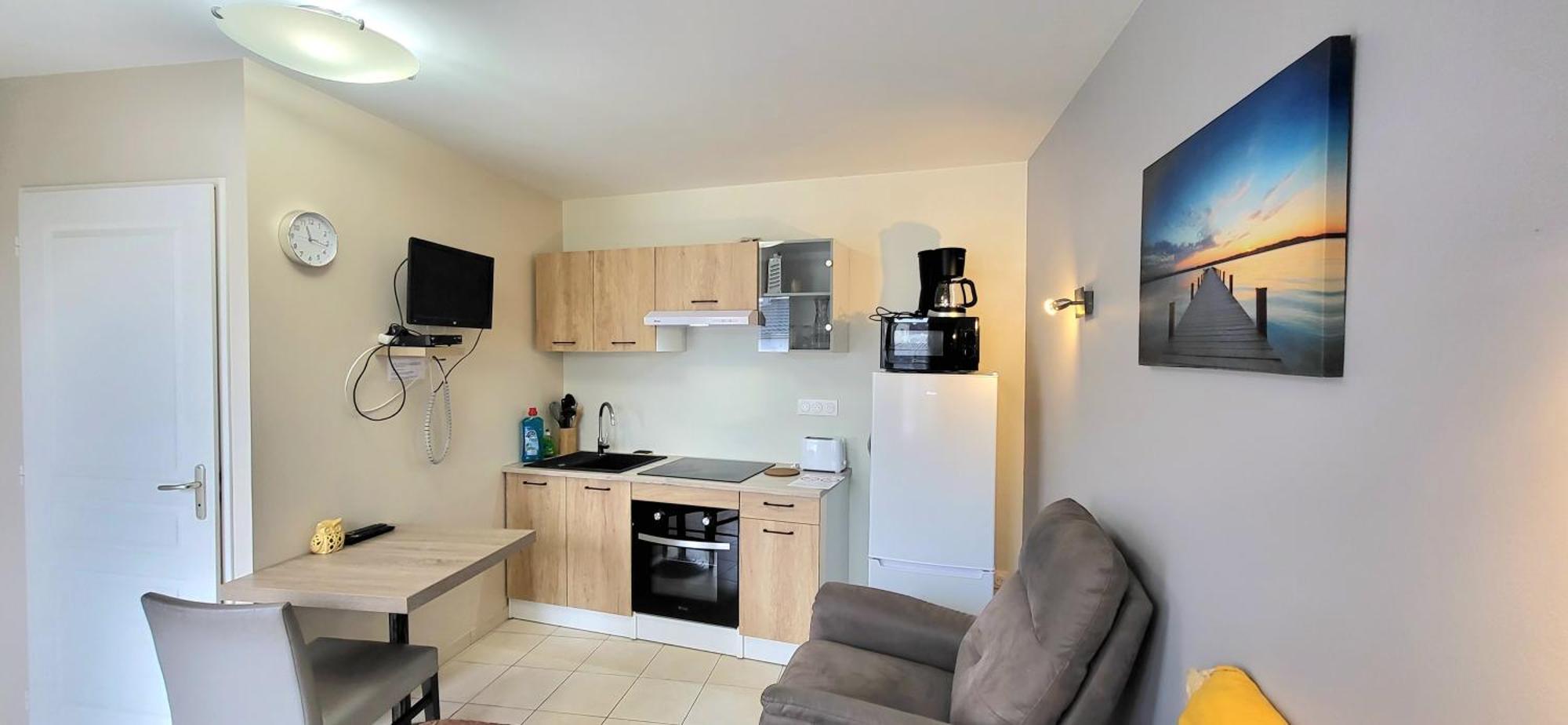 Residences Les Sansonnets "Appartements & Studios" โจนแซค ภายนอก รูปภาพ