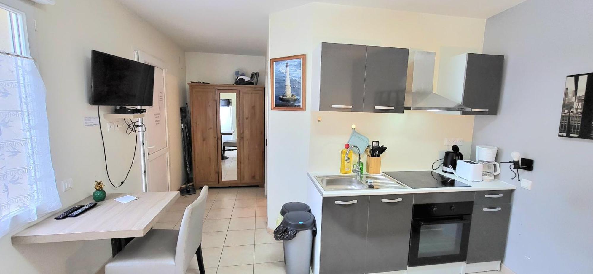 Residences Les Sansonnets "Appartements & Studios" โจนแซค ภายนอก รูปภาพ