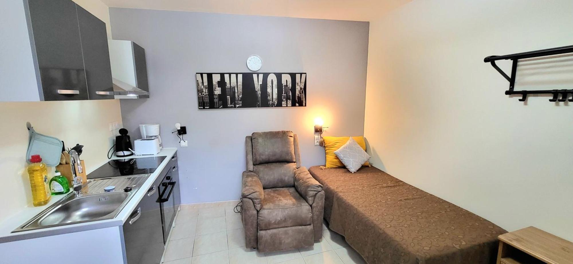 Residences Les Sansonnets "Appartements & Studios" โจนแซค ภายนอก รูปภาพ
