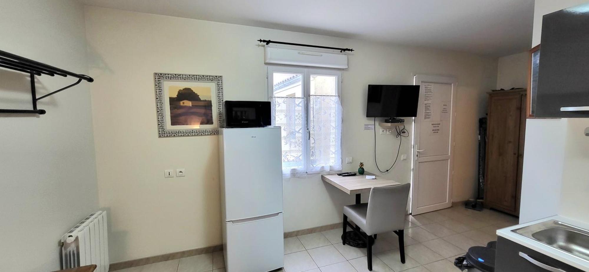 Residences Les Sansonnets "Appartements & Studios" โจนแซค ภายนอก รูปภาพ