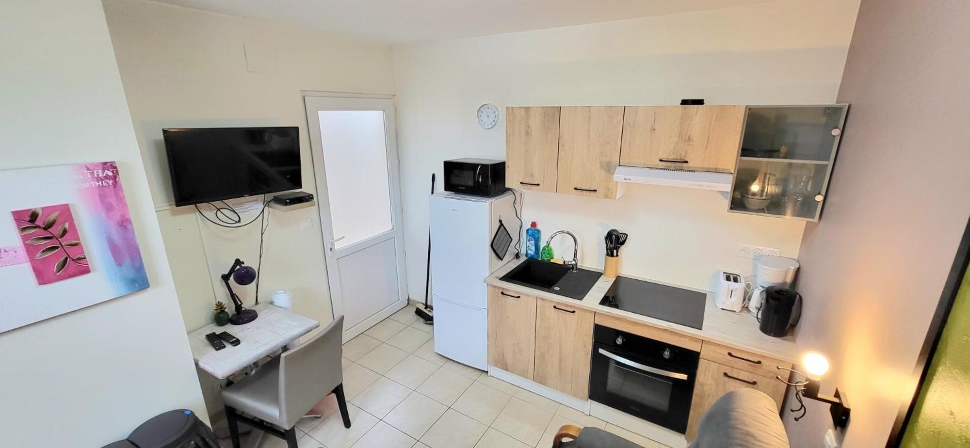 Residences Les Sansonnets "Appartements & Studios" โจนแซค ภายนอก รูปภาพ